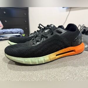 Under Armour Hovr Sonic 2